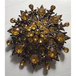 Vintage Amber Rhinestone Pave Starburst Circle Brooch 51mm Gold Tone
